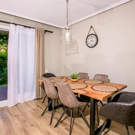Apartment Dadidu